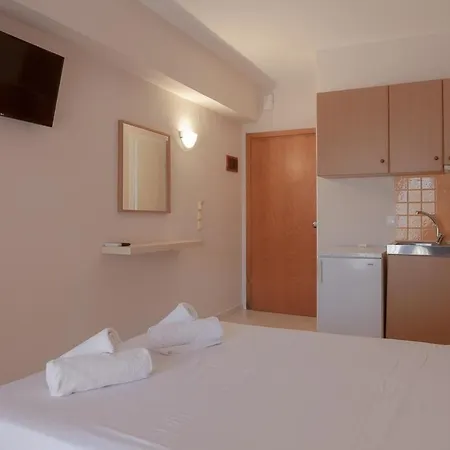 Fenix 3* Mola Kalyva